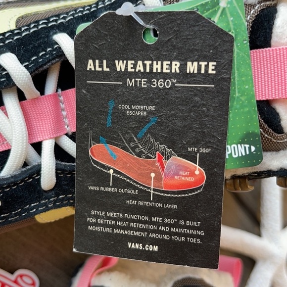 🌴🔆VANS- ALL WEATHER HIKING BOOTS🔆🌴 - Picture 6 of 13